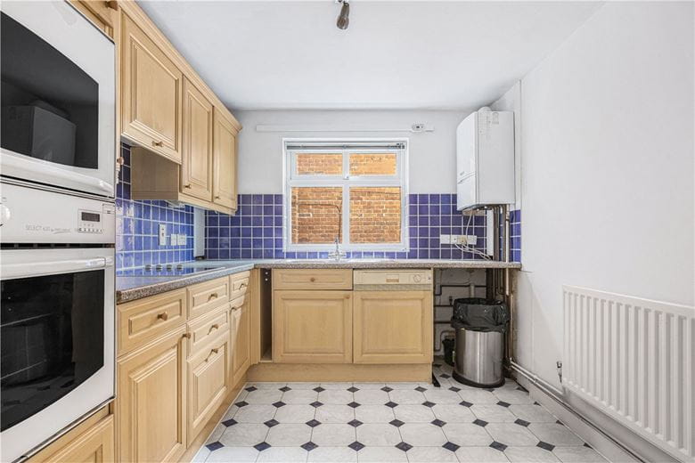 2 bedroom flat, Banbury Road, Oxford OX2 - Available
