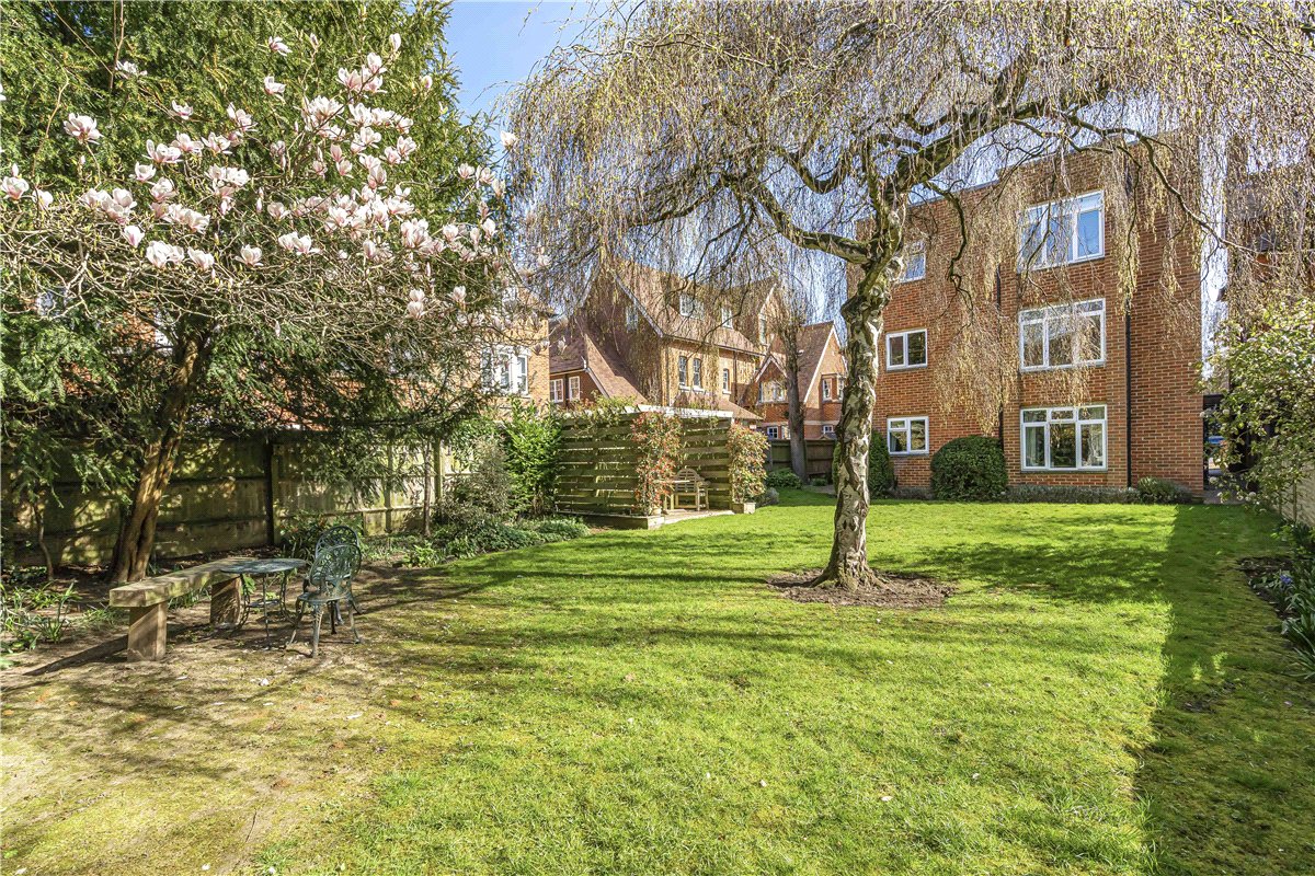 2 bedroom flat, Banbury Road, Oxford OX2 - Available