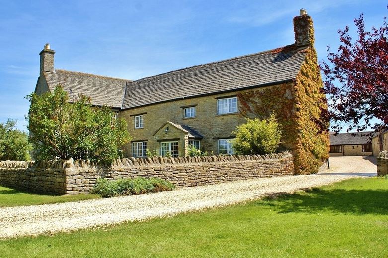 68.5 acres House, Lew, Bampton OX18 - Available