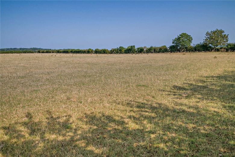  bedroom , Kings Lane, Longcot SN7 - Available