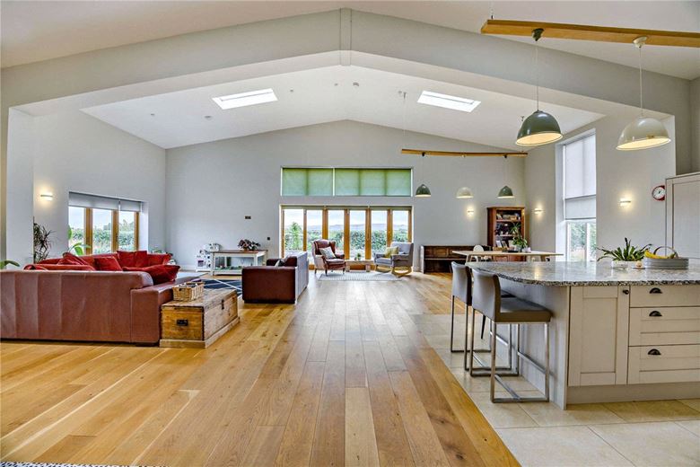  bedroom , Kings Lane, Longcot SN7 - Available