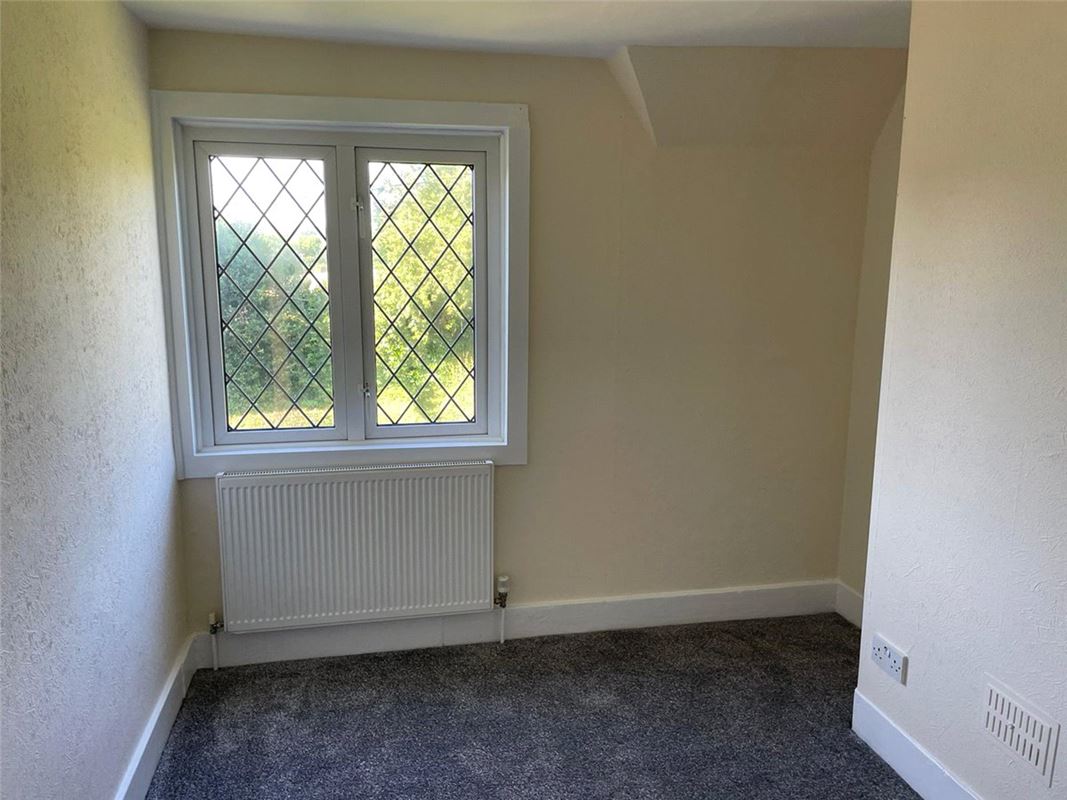 3 bedroom house, Tingrith Road, Eversholt MK17 - Available