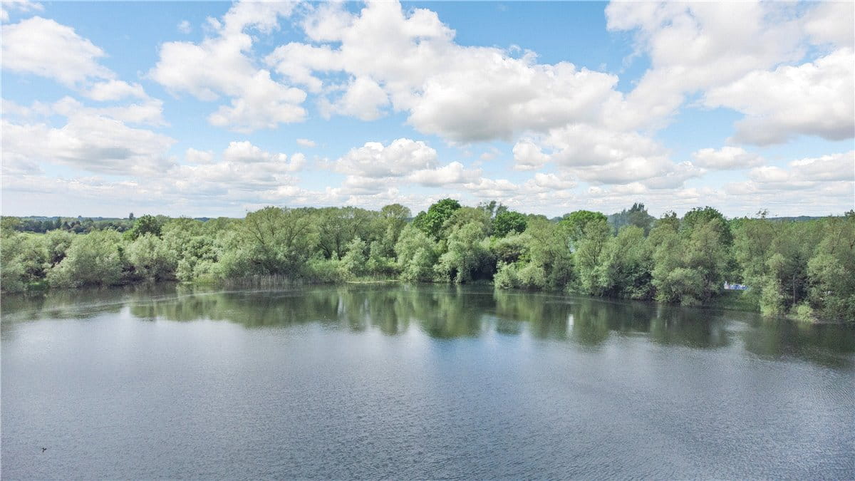 30.8 acres Land, Dukes Lake and Associated Land, Wolvercote OX2 - Sold