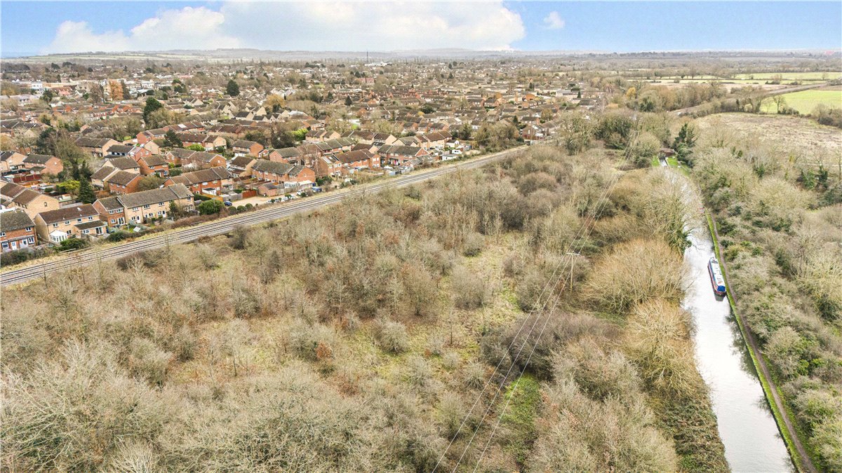 5.9 acres Land, Langford Locks, OX5 - Sold