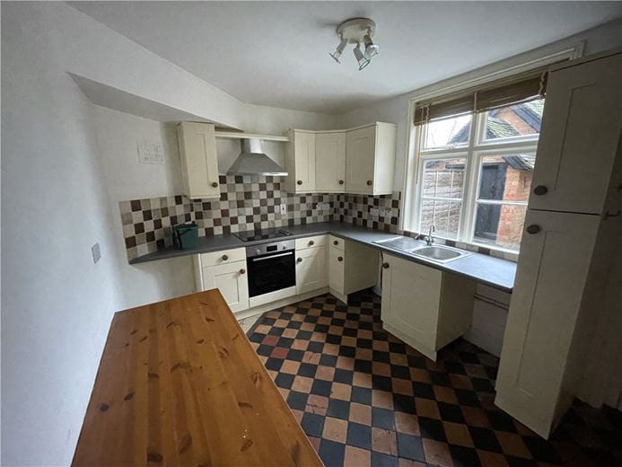  bedroom , Walton, Warwick CV35 - Available