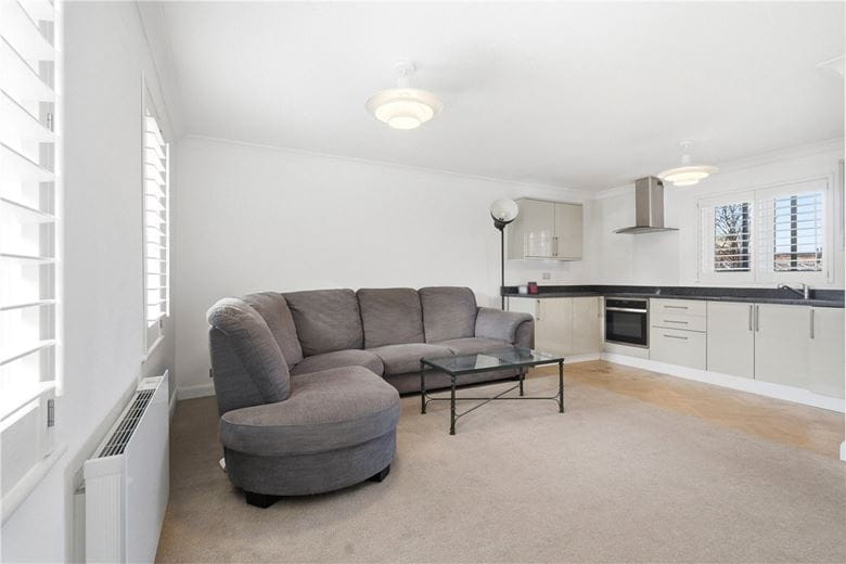 1 bedroom flat, Ranelagh Gardens, London SW6 - Available