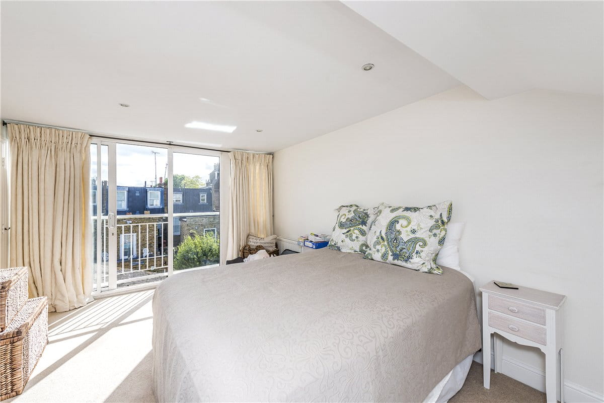 4 bedroom house, Alderville Road, London SW6