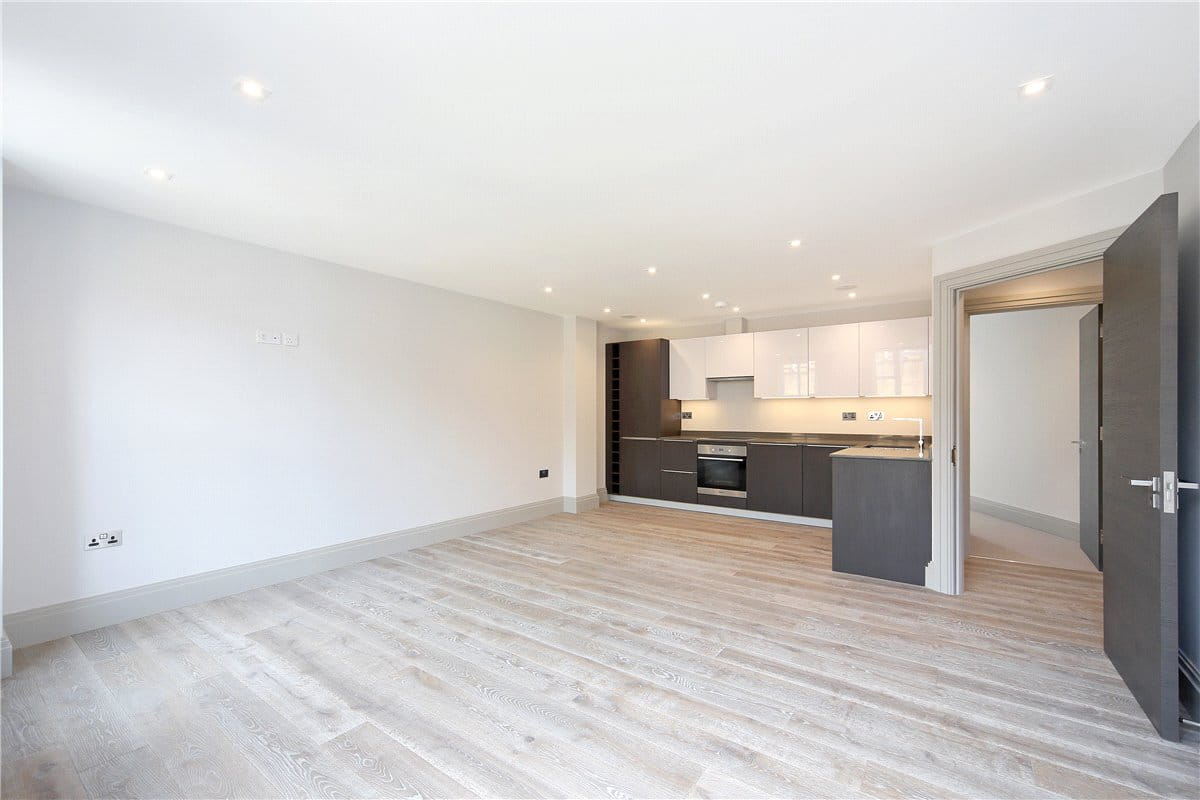 1 bedroom flat, Grayton House, 498-504 Fulham Road SW6 - Available
