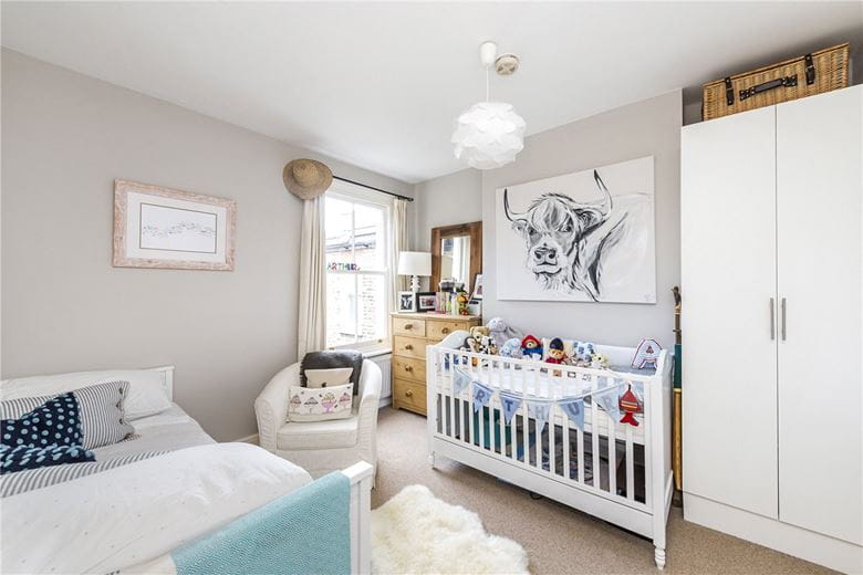 2 bedroom flat, Inglethorpe Street, London SW6 - Let Agreed