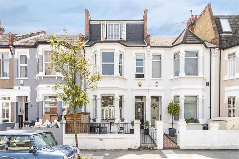 5 bedroom house, Langthorne Street, London SW6 - Let Agreed