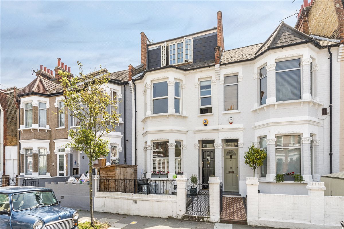 5 bedroom house, Langthorne Street, London SW6 - Let Agreed