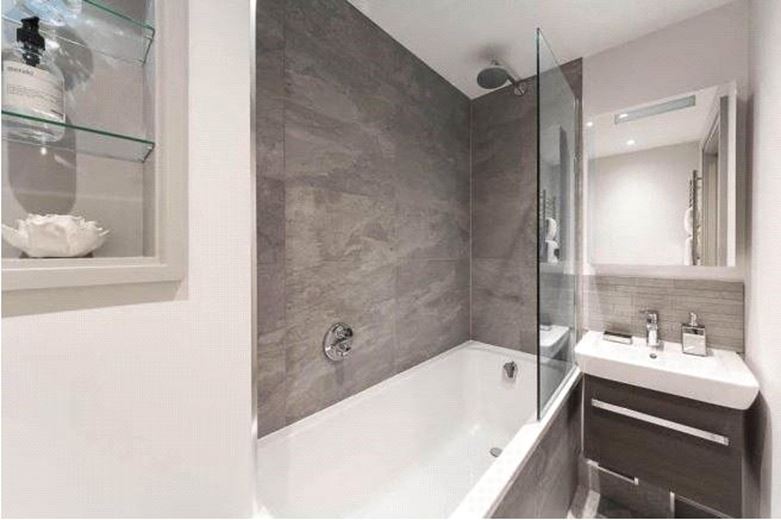 1 bedroom flat, Grayton House, 498-504 Fulham Road SW6 - Available
