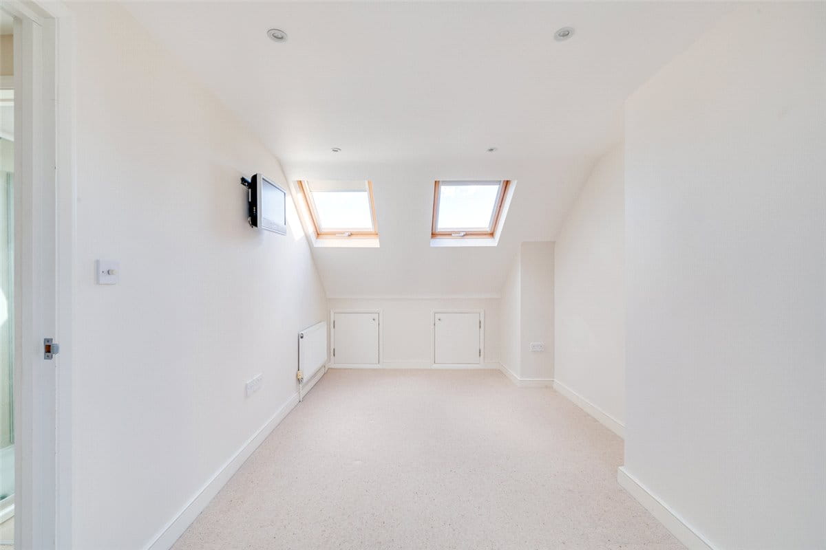 5 bedroom house, Allestree Road, Fulham SW6 - Available