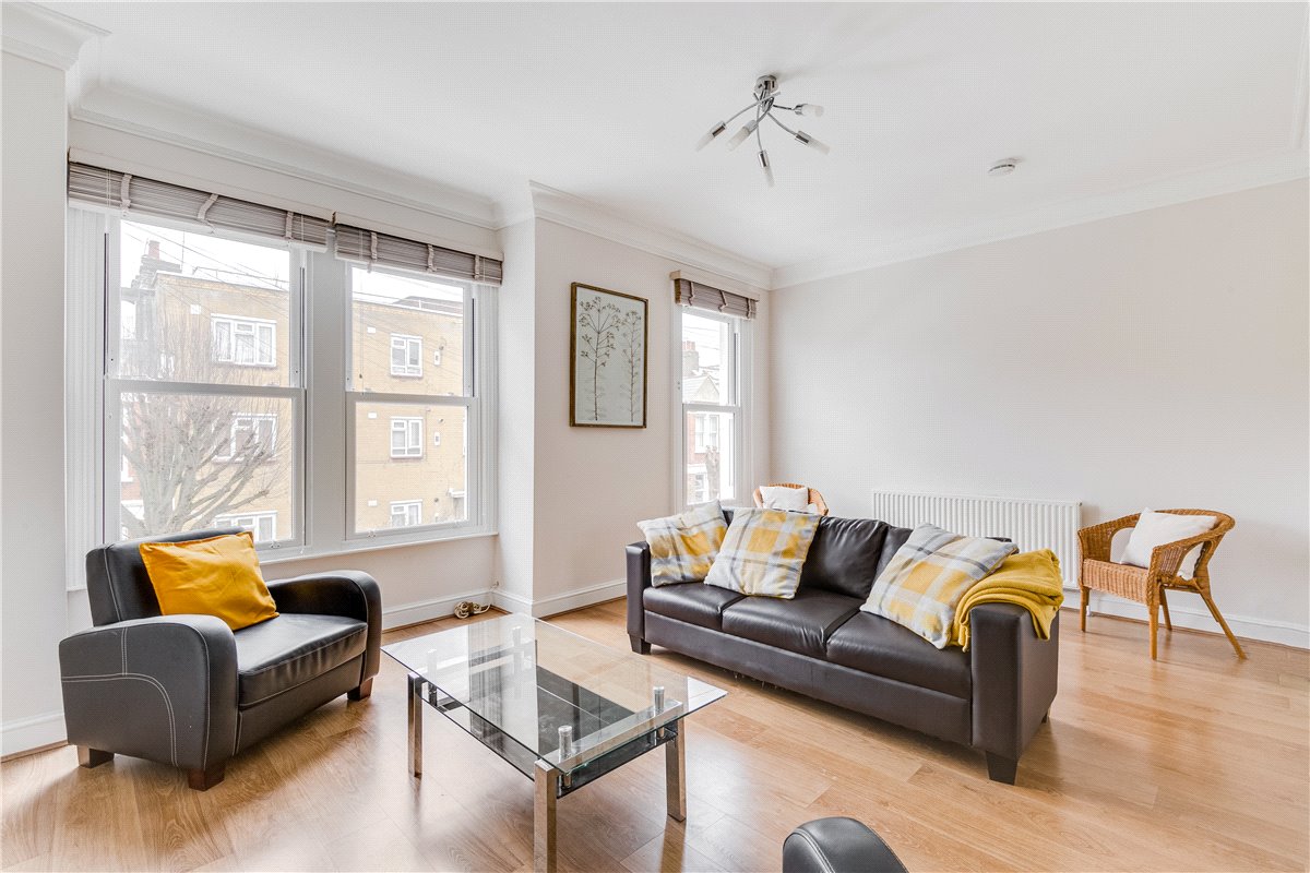 3 bedroom flat, Danehurst Street, London SW6 - Let Agreed