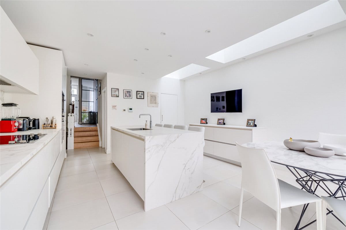 5 bedroom house, Ashington Road, London SW6 - Available