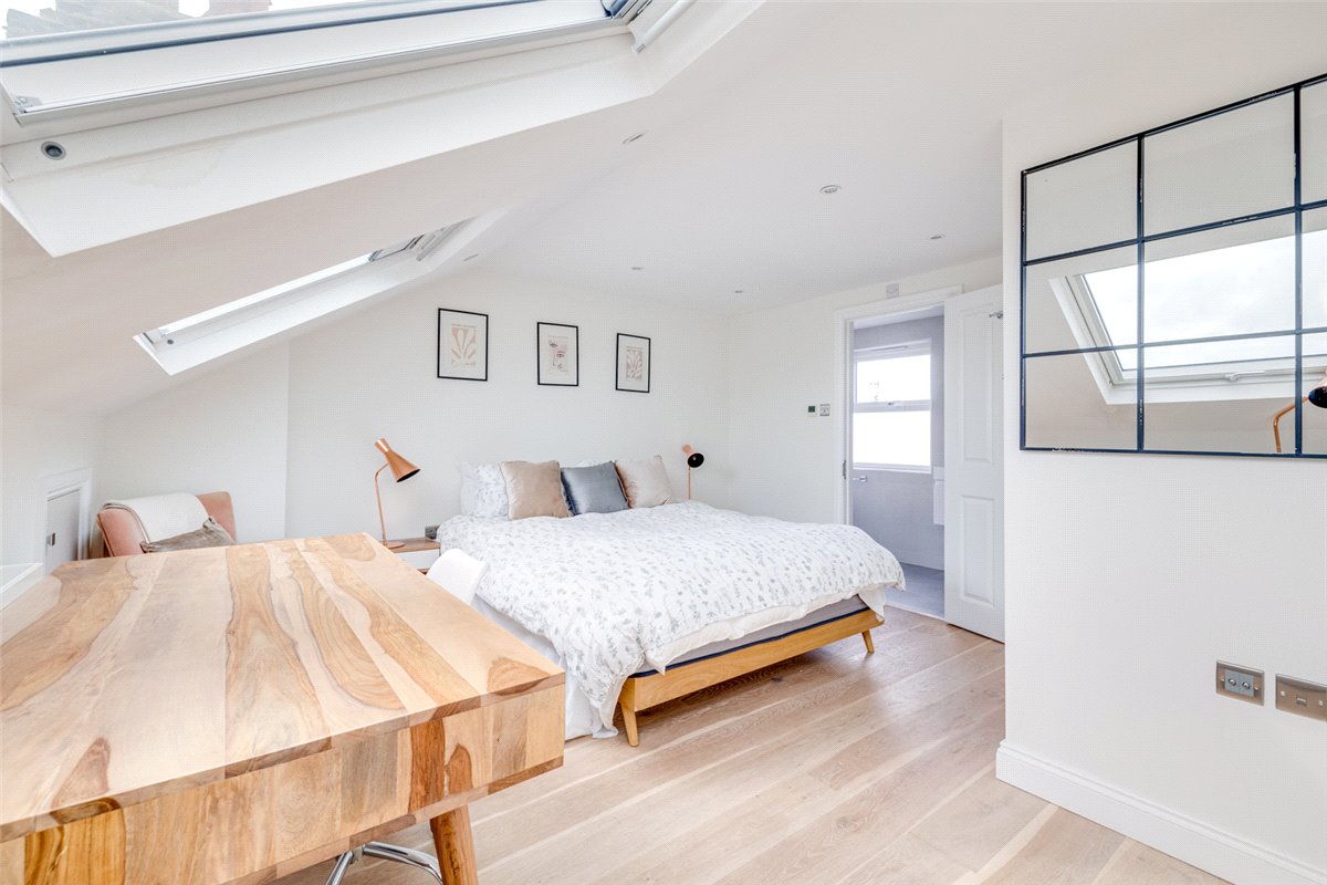 5 bedroom house, Ashington Road, London SW6 - Available