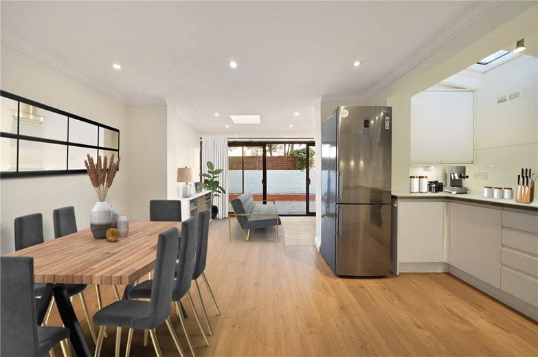 2 bedroom flat, Bishops Road, London SW6 - Let Agreed