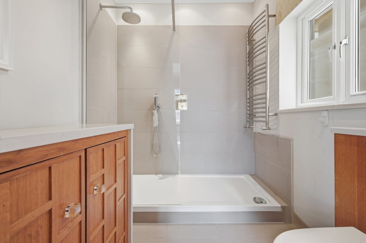 5 bedroom house, Belgrave Road, Barnes SW13 - Available