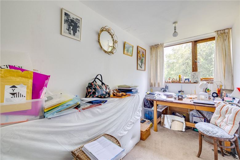 3 bedroom house, Tibbets Close, London SW19 - Sold STC
