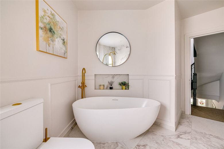 5 bedroom house, Byfeld Gardens, London SW13 - Available