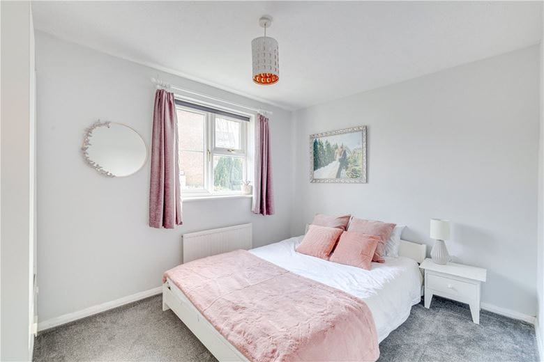 2 bedroom house, Bowman Mews, London SW18 - Sold