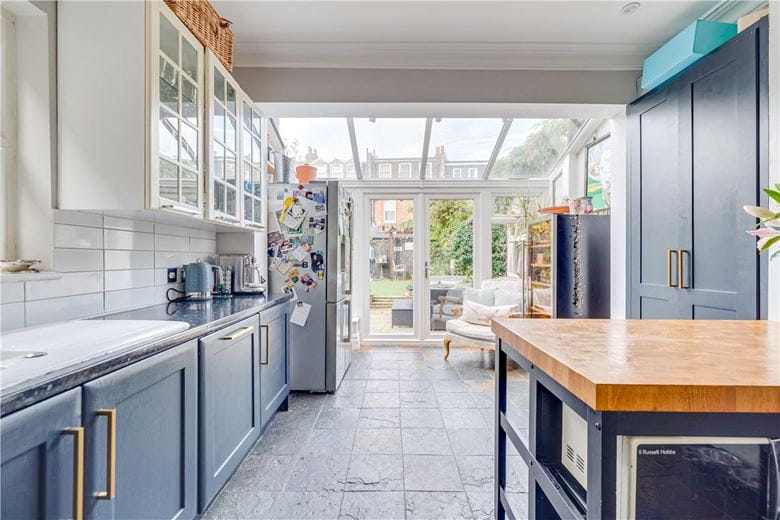 4 bedroom house, Replingham Road, London SW18 - Sold