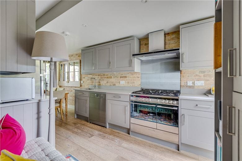 2 bedroom flat, Trentham Street, London SW18 - Sold STC