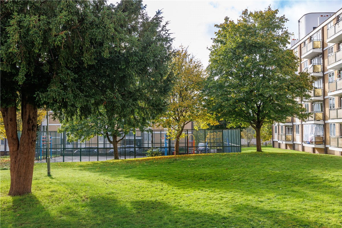 2 bedroom flat, Winterfold Close, London SW19 - Sold