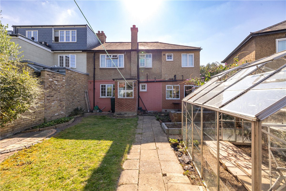 4 bedroom house, Limes Avenue, London SW13 - Available