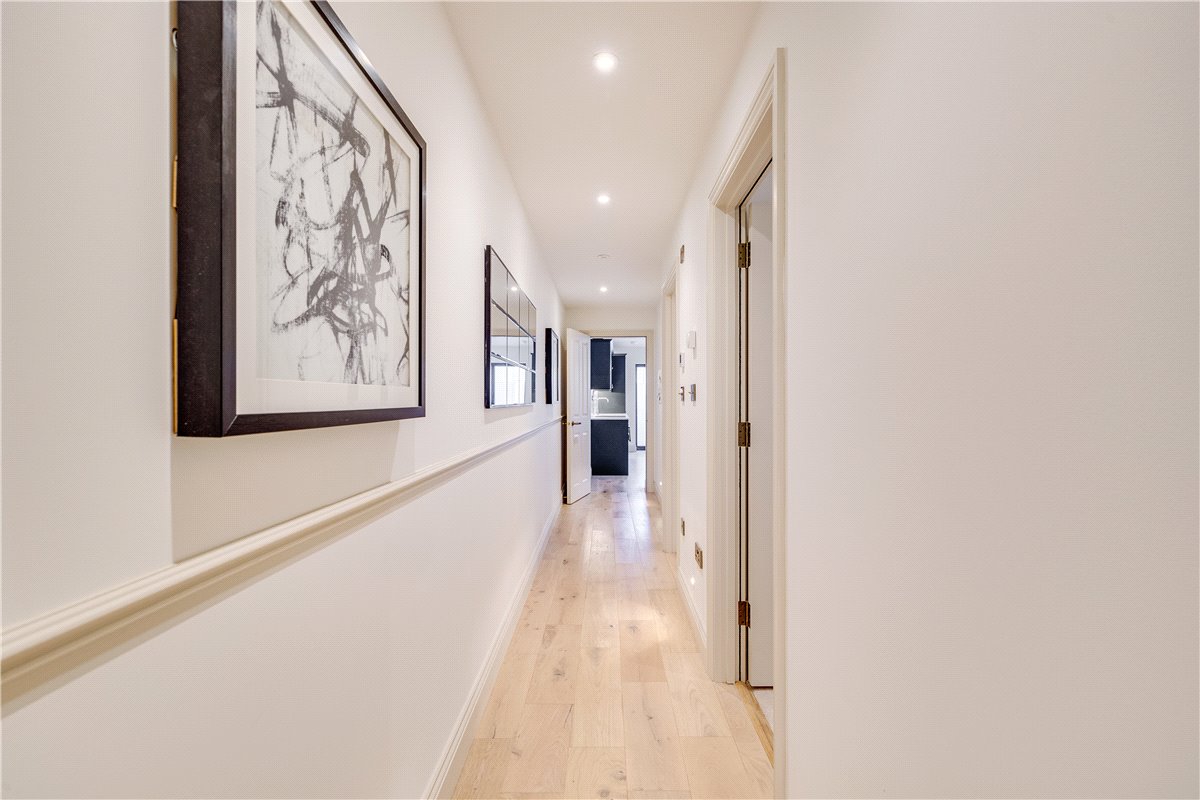 2 bedroom flat, Quicks Road, London SW19 - Sold