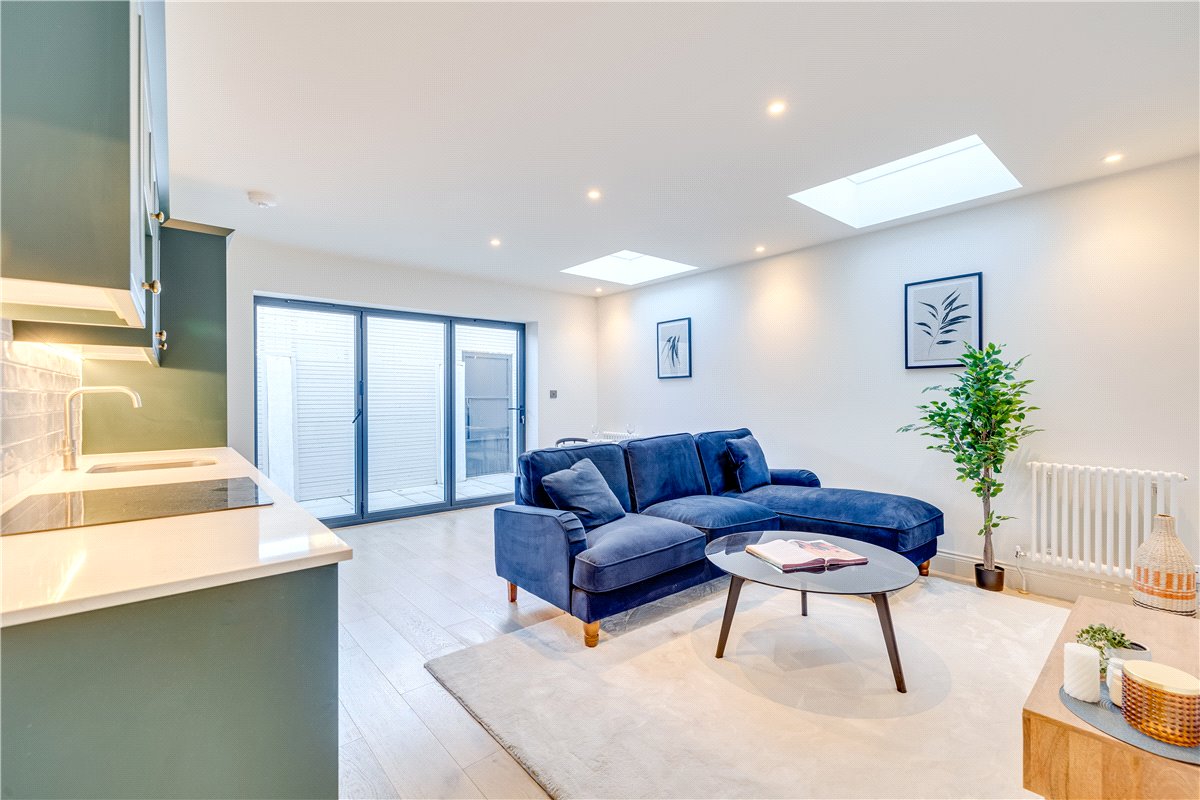 2 bedroom flat, Quicks Road, London SW19 - Sold