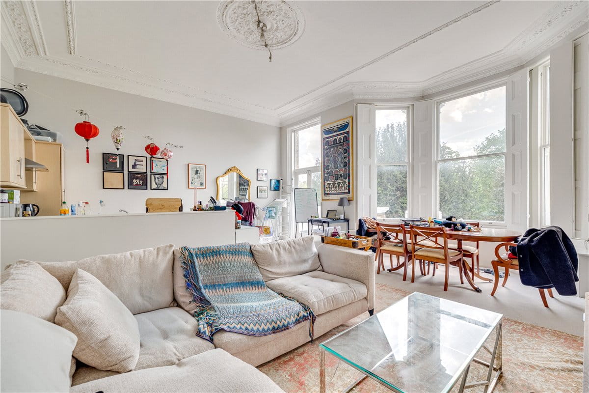 1 bedroom flat, Clapham Common North Side, London SW4 - Sold STC