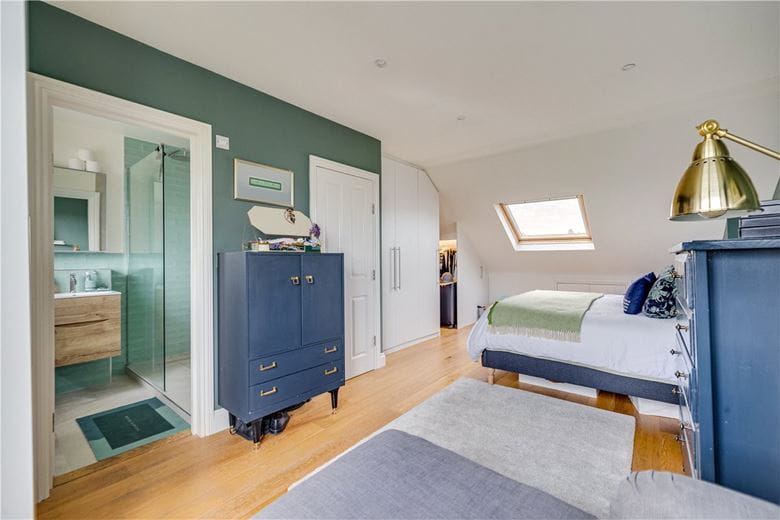 4 bedroom house, Elborough Street, London SW18 - Sold STC
