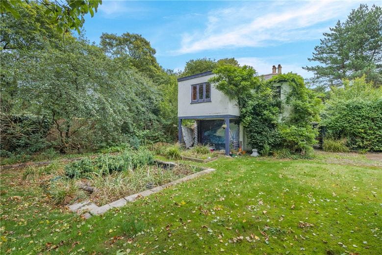 5 bedroom house, Roehampton Vale, London SW15 - Available