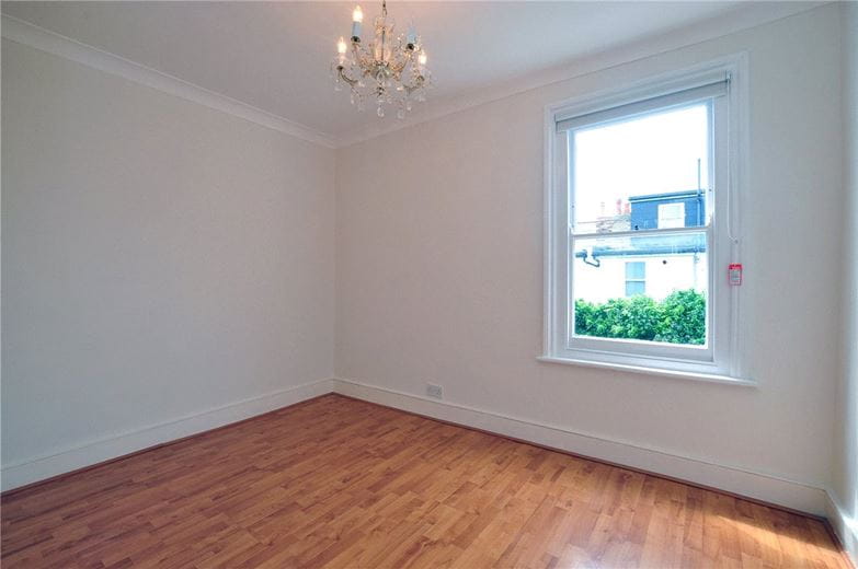 4 bedroom house, White Hart Lane, Barnes SW13 - Available