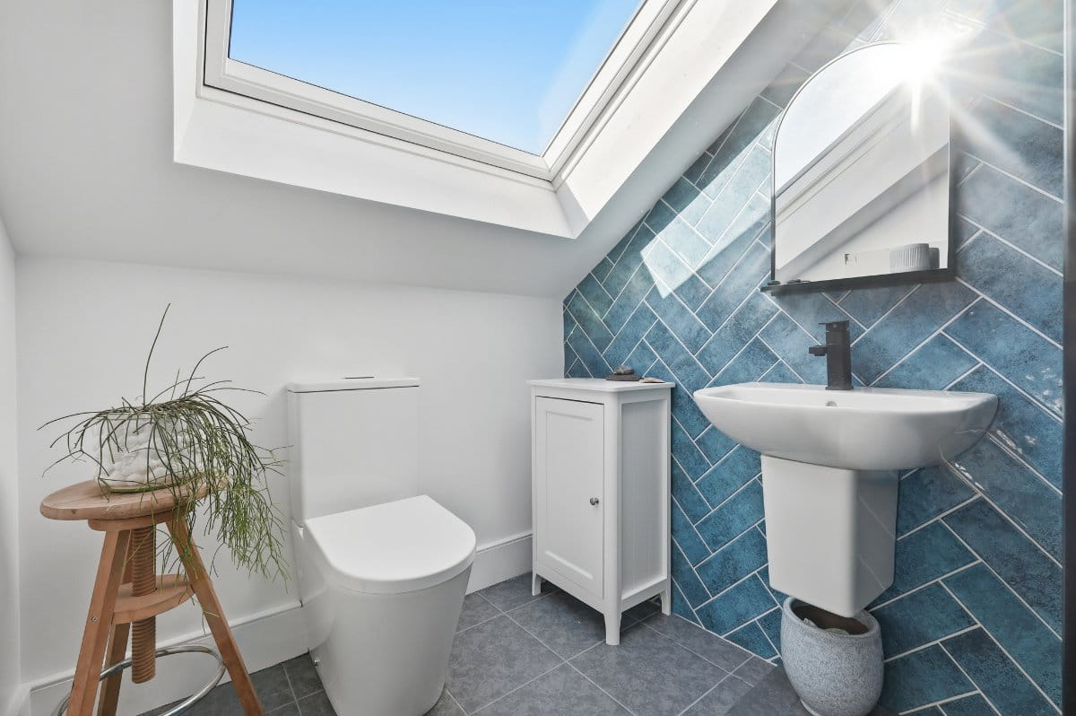 5 bedroom house, Second Avenue, London SW14 - Available