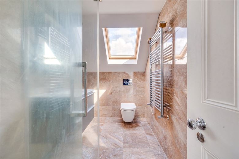5 bedroom house, St. Albans Avenue, London W4 - Available