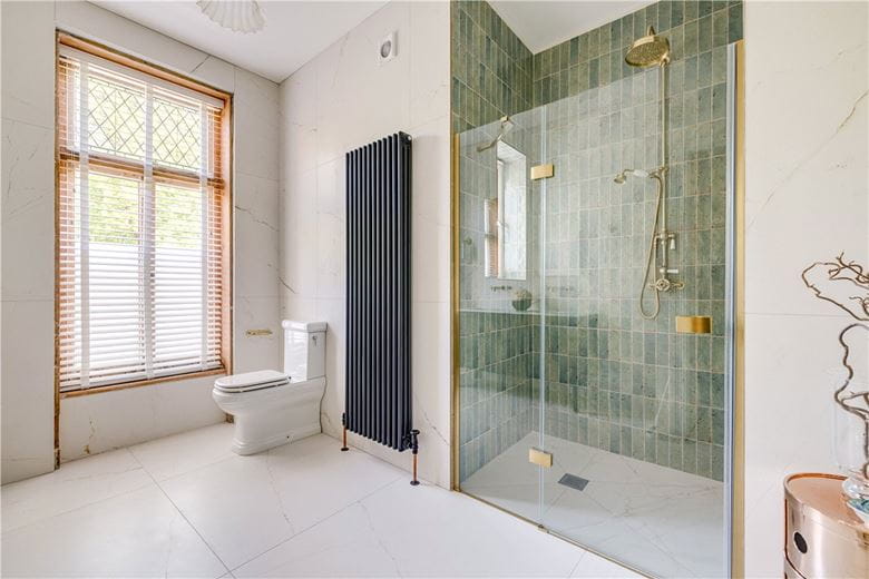 6 bedroom house, Acton Lane, London W4 - Available