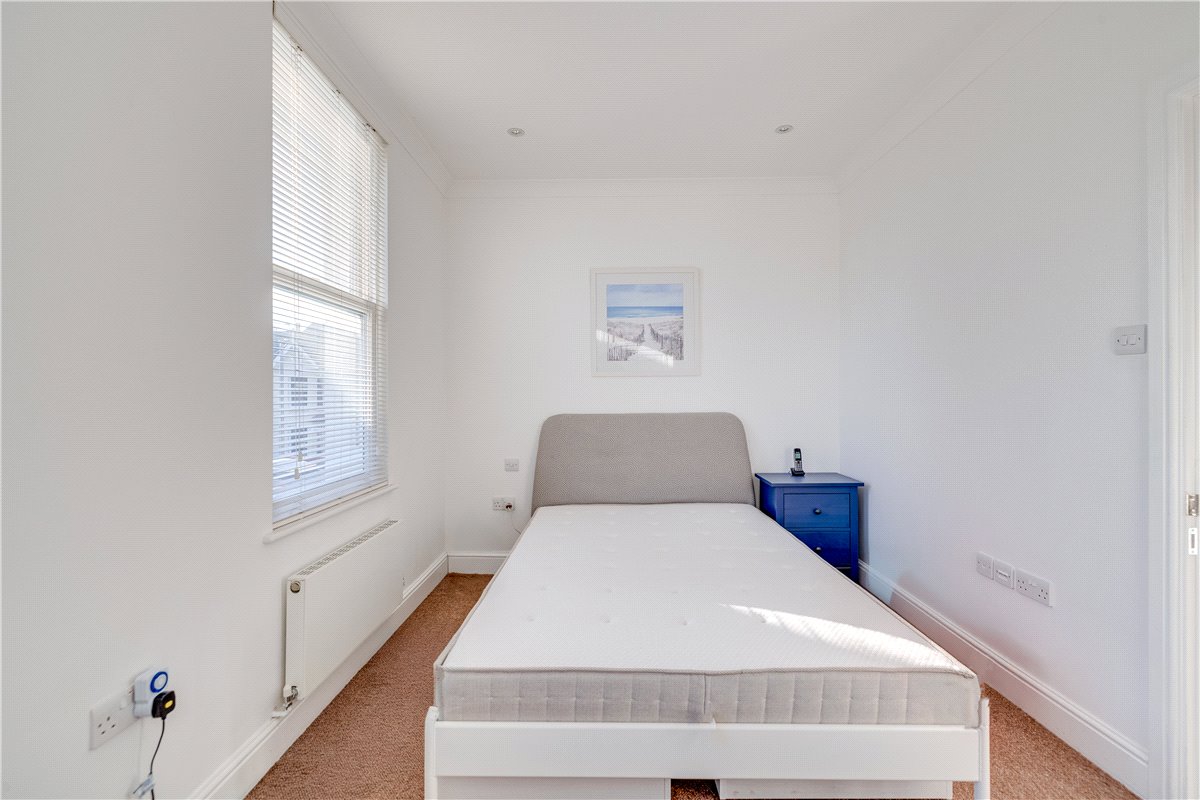 3 bedroom house, Brookwood Road, London SW18 - Sold