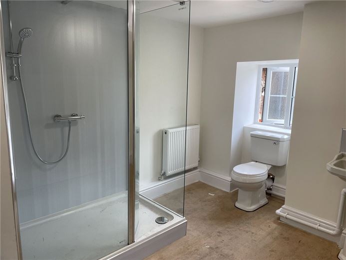 3 bedroom house, Wrexham Road, Pontblyddyn CH7 - Under Offer