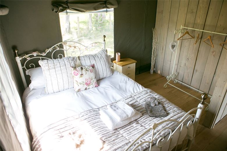  Land, Llangyniew, Welshpool SY21 - Available