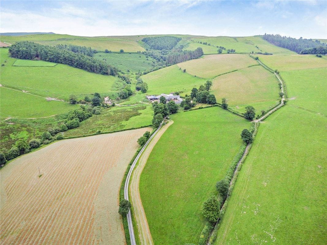 151 acres Farm, Tregeiriog, Llangollen LL20 - Available