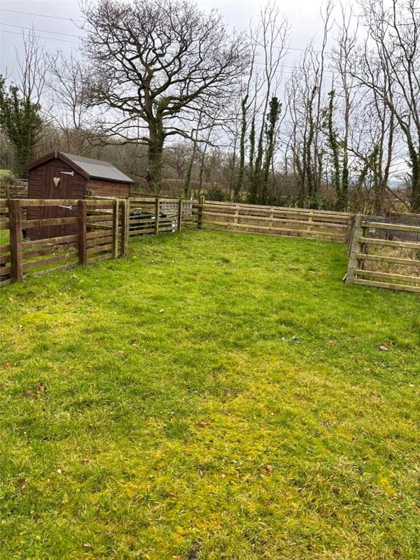  bedroom house, Waen Road, Dyserth LL18 - Available