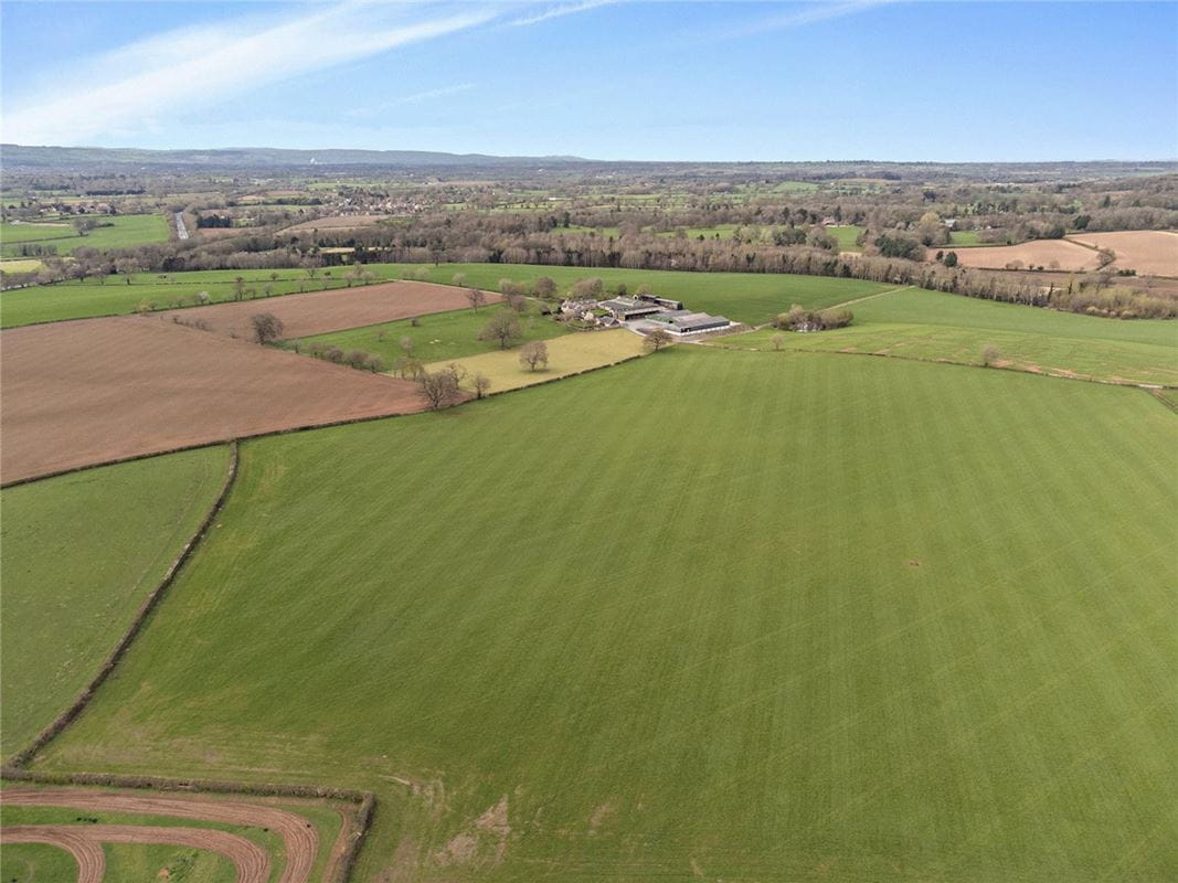 407 acres Country Estate, Weirbrook, West Felton SY11 - Available