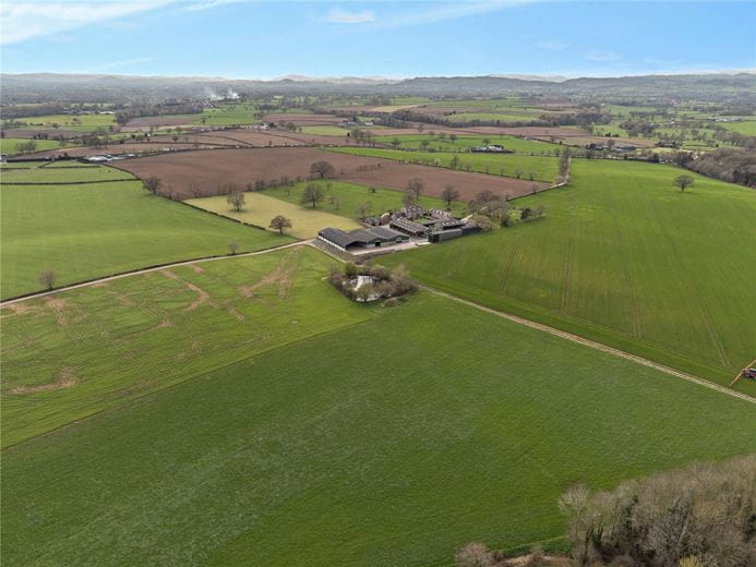 407 acres Country Estate, Weirbrook, West Felton SY11 - Available