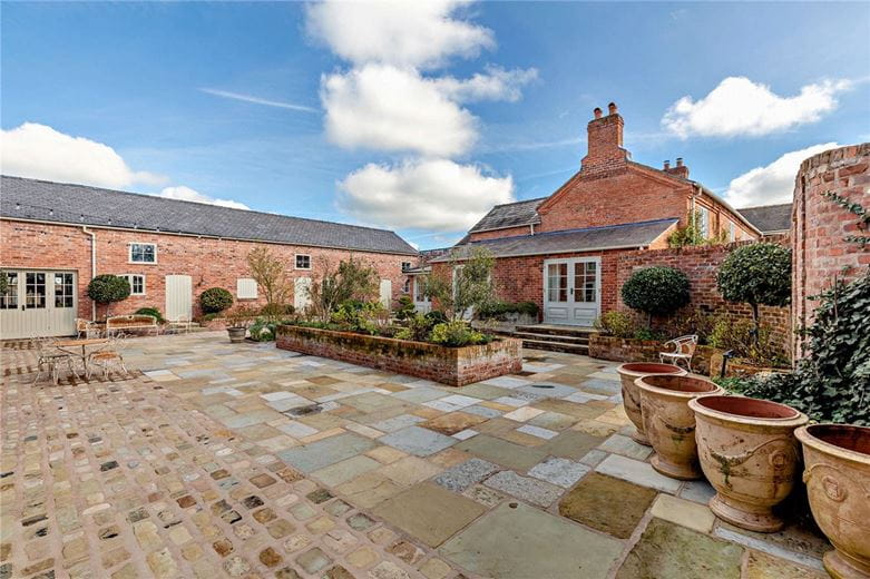  bedroom house, Faddiley, Nantwich CW5 - Available