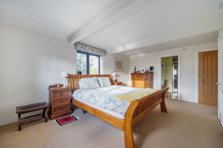 5 bedroom house, Liskeard Road, Callington PL17 - Available