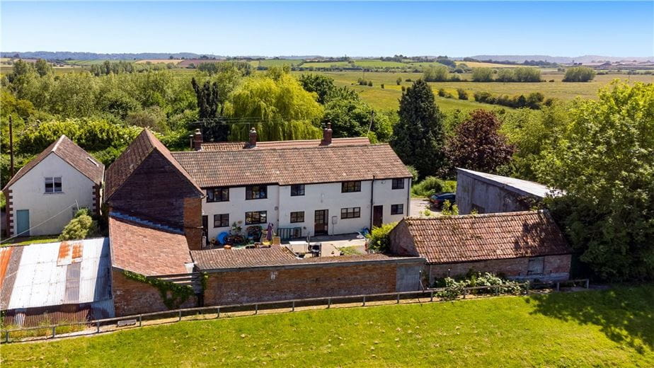  bedroom house, Lot 1 The Old Kings Head & Kynsmede, Stanmoor Road TA7 - Sold