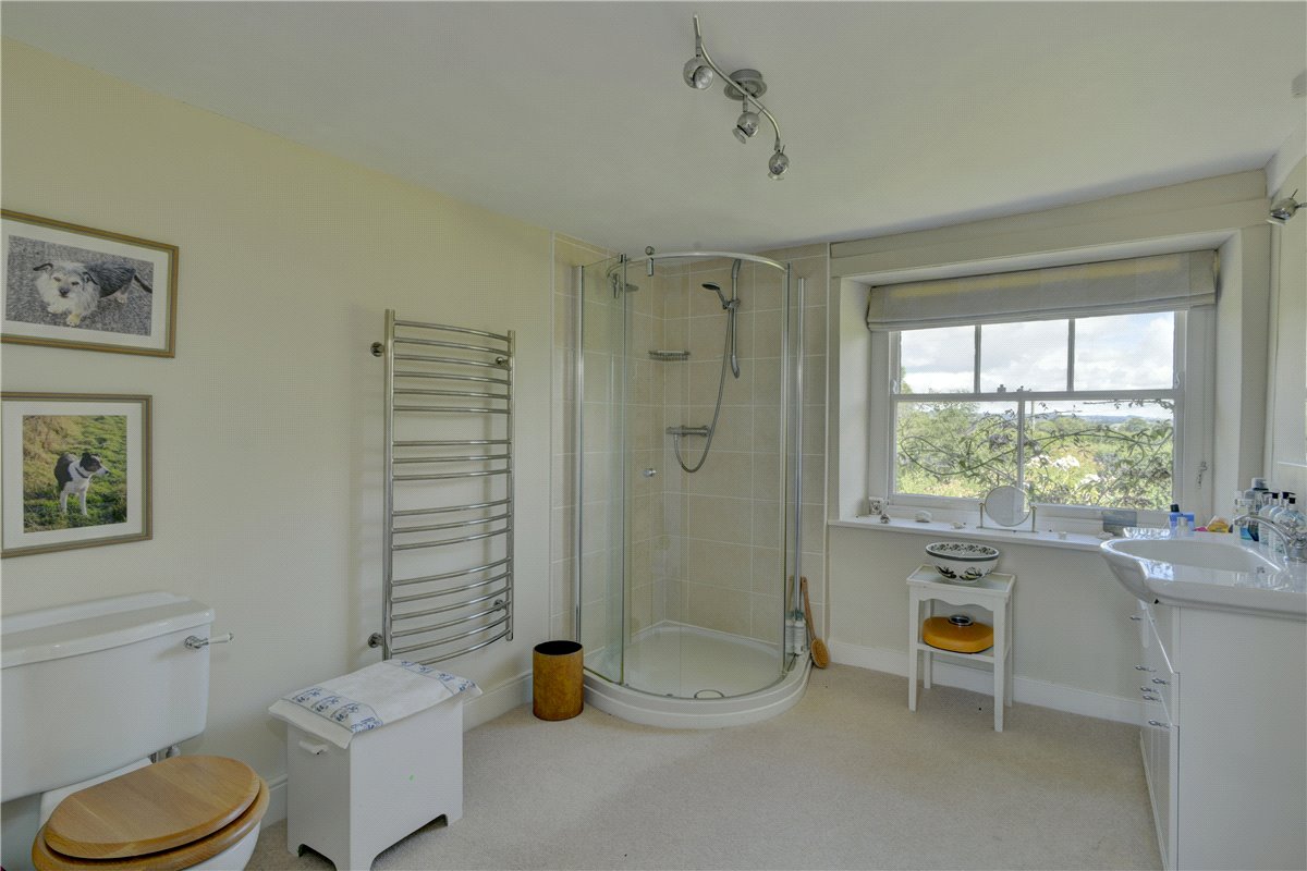  bedroom house, Moorside, Sturminster Newton DT10 - Available