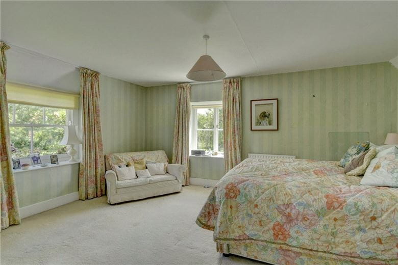  bedroom house, Moorside, Sturminster Newton DT10 - Available